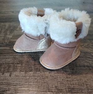 Baby girl boots